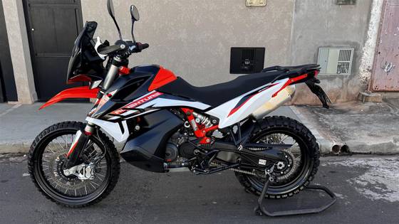 KTM 890 ADVENTURE R 